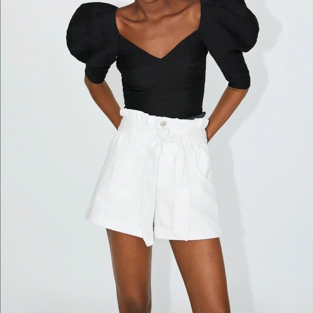 ZARA BNWT Paperbag Waist Denim Shorts